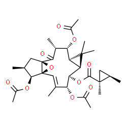 ChemSpider 2D Image | (1R,3R,4R,5R,7S,8R,9R,10E,12S,13S,14S)-4,9,13-Triacetoxy-3,6,6,10,14-pentamethyl-2-oxo-16-oxatetracyclo[10.3.1.0~1,12~.0~5,7~]hexadec-10-en-8-yl (1S,2R)-1,2-dimethylcyclopropanecarboxylate | C32H44O10