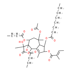 ChemSpider 2D Image | (3S,3aR,4S,6S,6aR,7S,8S,9bS)-6-Acetoxy-3a,4-bis(butyryloxy)-3-hydroxy-3,6,9-trimethyl-8-{[(2E)-2-methyl-2-butenoyl]oxy}-2-oxo-2,3,3a,4,5,6,6a,7,8,9b-decahydroazuleno[4,5-b]furan-7-yl octanoate | C38H56O13