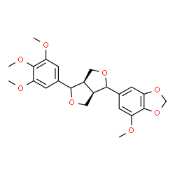 ChemSpider 2D Image | 4-Methoxy-6-[(3aR,6aR)-4-(3,4,5-trimethoxyphenyl)tetrahydro-1H,3H-furo[3,4-c]furan-1-yl]-1,3-benzodioxole | C23H26O8