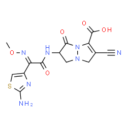 ChemSpider 2D Image | 6-{[(2E)-2-(2-Amino-1,3-thiazol-4-yl)-2-(methoxyimino)acetyl]amino}-2-cyano-5-oxo-6,7-dihydro-1H,5H-pyrazolo[1,2-a]pyrazole-3-carboxylic acid | C14H13N7O5S